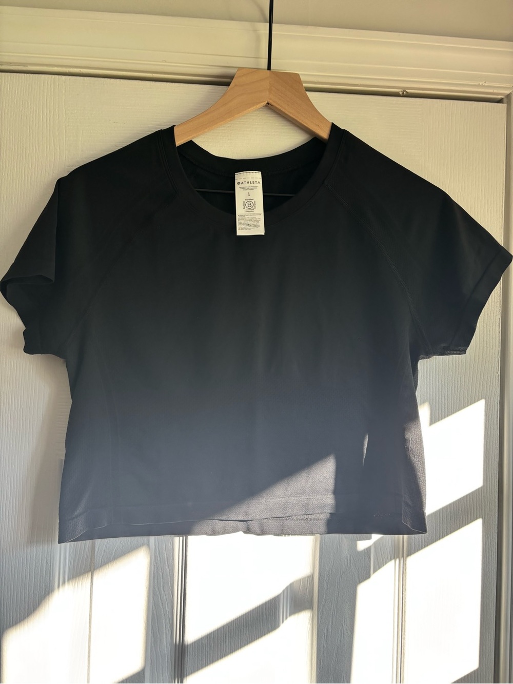 Athleta Momentum Flex Crop Tee